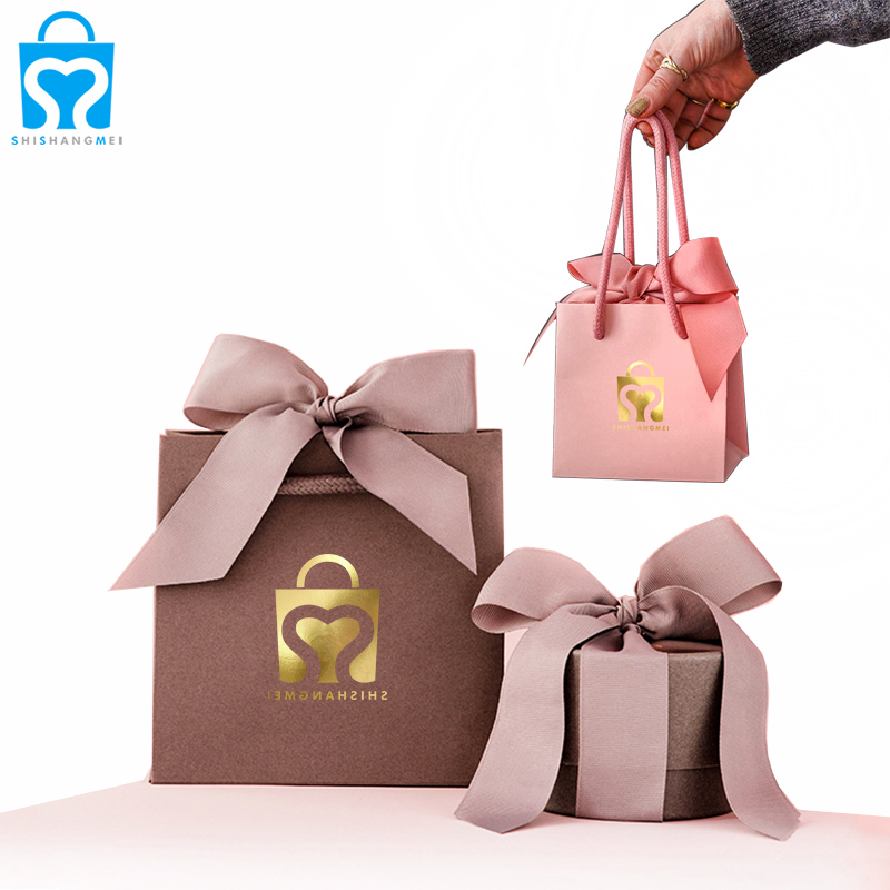 Petit sac en papier imprimé personnalisé avec logo sac cadeau logo bijoux cosmétique cadeau vêtements shopping sac en papier sans poignées