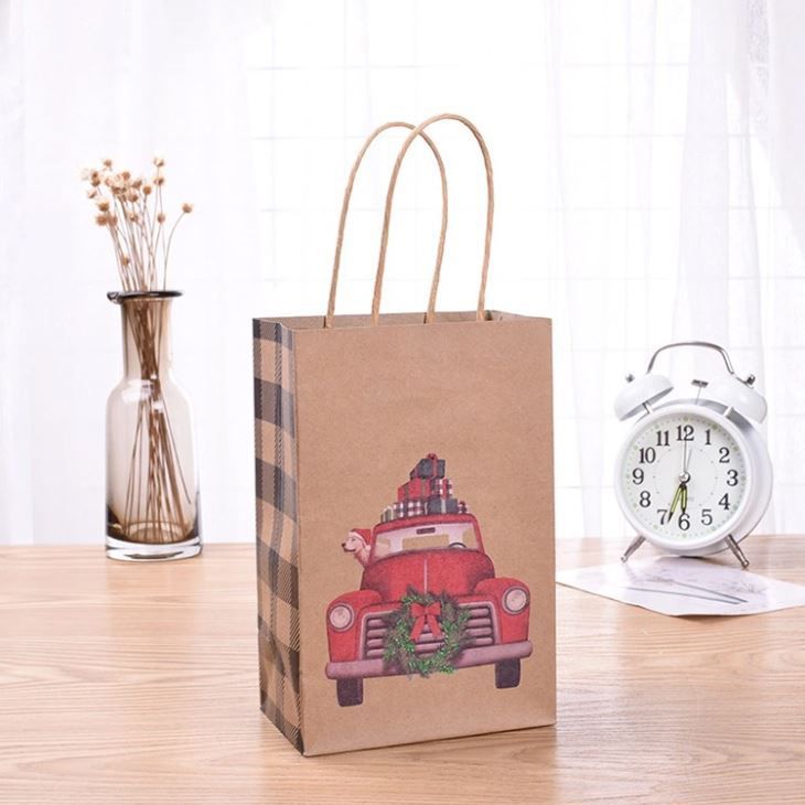 Couleurs personnalisées brun kraft papier cadeau sac chine tapis shopping sacs d'emballage avec logos personnalisés rivet poignée