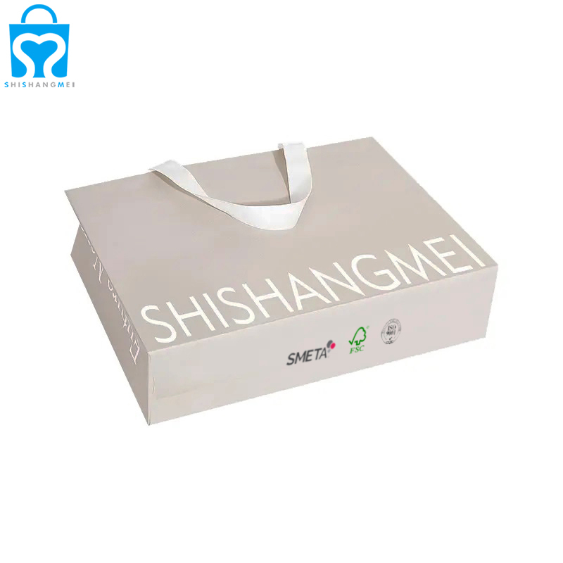 Sac fourre-tout en papier de marque personnalisé, sac à provisions pour vêtements, sacs-cadeaux avec logo imprimé à l'encre écologique pour l'emballage