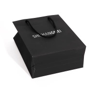 Fabricant personnalisé de sac cadeau de sac à provisions d'emballage de vêtements de petite remise des diplômes avec ses propres sacs en papier d'impression de conception grands pour des cadeaux