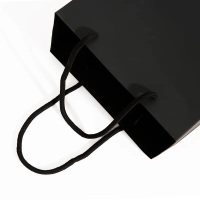 Fabricant personnalisé de sac cadeau de sac à provisions d'emballage de vêtements de petite remise des diplômes avec ses propres sacs en papier d'impression de conception grands pour des cadeaux