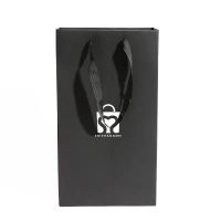 Surface industrielle personnalisée noir artisanat protection rouge vin cadeau papier fourre-tout sacs en papier pour bouteilles de vin sac dans la boîte vin