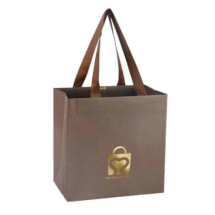 Nouveau produit couleur personnalisée papier d'art de luxe petit t-shirt sac à provisions sac cadeau brun avec poignée de ruban logo pour épicerie