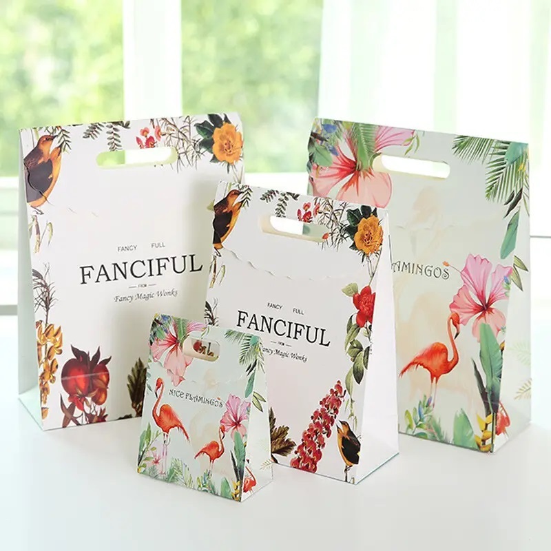 Emballage artisanal enveloppe cosmétique shopping sac en papier cadeau avec impression personnalisée et logo avec poignée découpée joint adhésif