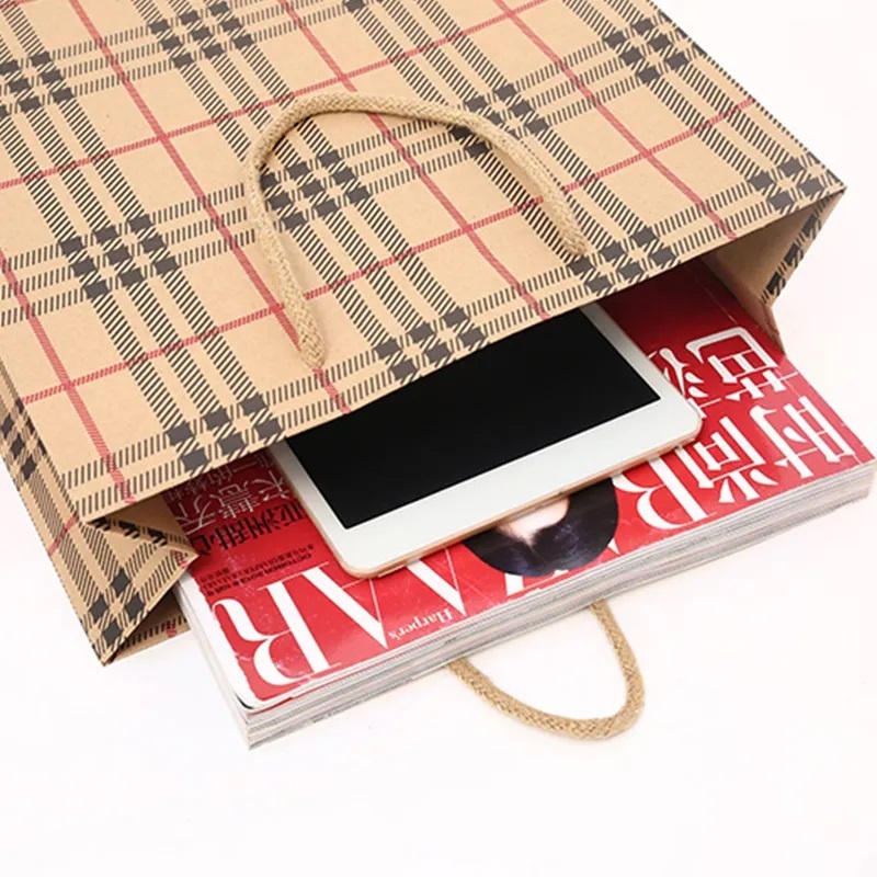 Logo personnalisé imprimé biodégradable artisanat brun épicerie debout kraft papier fourre-tout sac à provisions sacs-cadeaux en papier avec poignée