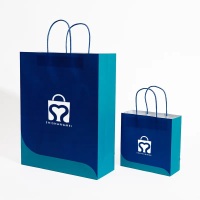 Sacs d'emballage en papier kraft entièrement artisanaux personnalisés avec votre poignée de logo bas bleu marine pour les petites entreprises de bonbons au café de thé