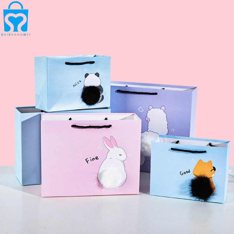 Fantaisie Furry personnalisé dessin animé logo mignon artisanat enfants cadeau shopping sac en papier avec votre propre logo pour l'anniversaire de noël d'épicerie