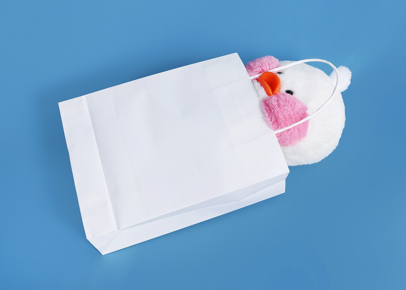 Sac à provisions blanc marron sac d'emballage kraft sac en papier kraft personnalisé avec poignée plate pour vêtements chaussures épicerie