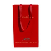 Personnaliser l'approvisionnement de marque de luxe artisanat rouge pas cher 4 6 bouteille de vin cadeau sac fourre-tout détail shopping sac en papier avec logos
