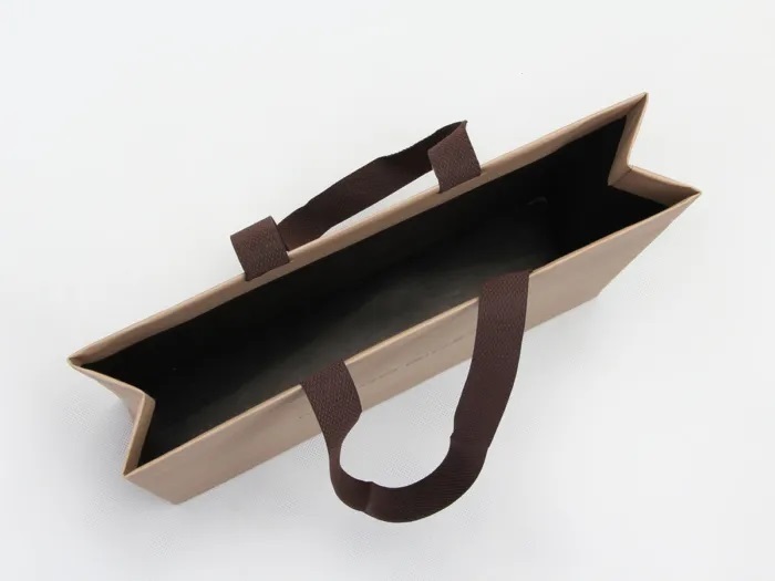 Artisanat personnalisé gris bijoux réutilisables cadeau cosmétique magasin de vêtements shopping cadeau sac en papier kraft sac fourre-tout avec logo pour emballage avec poignées en ruban