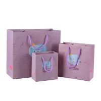 Altın tedarikçisi güzel ucuz teşekkür ederim kuşe kağıt hediye alışveriş çantaları takı kozmetik ambalaj için kendi kabartmalı logonuzla