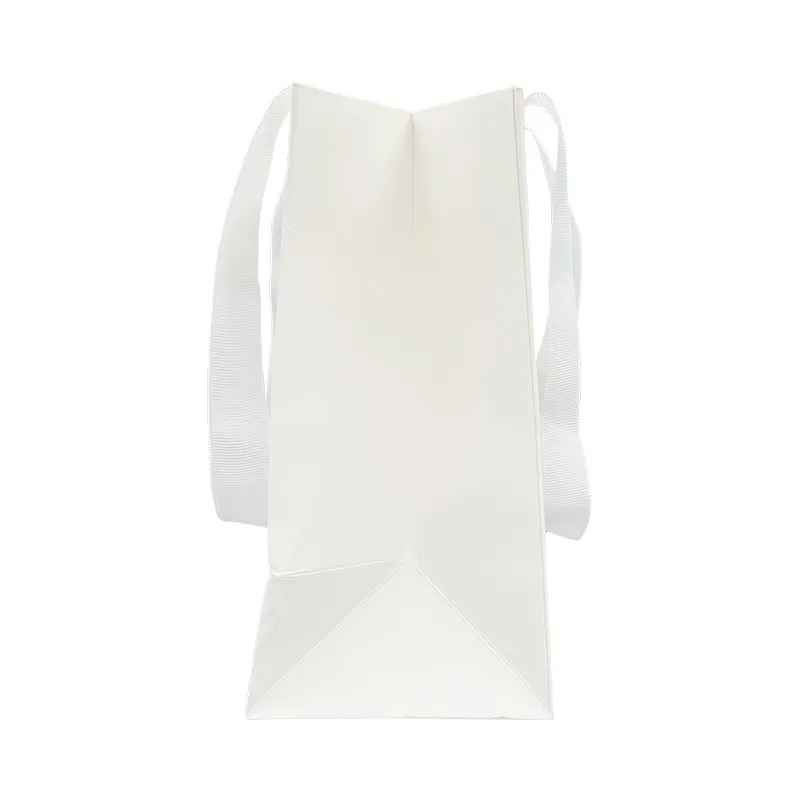Personnalisé personnalisé eco sublimation blanc carton bijoux papier cadeau sacs à provisions avec ruban gérer votre propre logo de feuille d'or