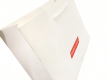 Bolsa de joias de luxo branca personalizada para presente arte premium bolsas de papel de papelão embalagem bolsa de presente de beleza com logotipo impresso