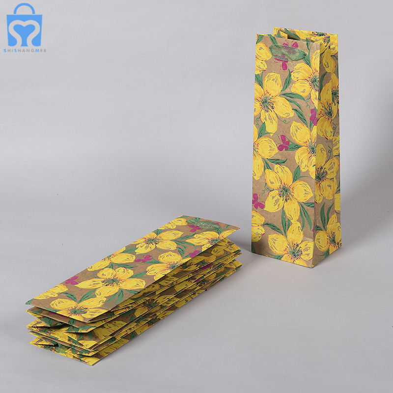 Luxury laminatio christmas wine bottle bag insulated in box flower bouquet paper packaging gift cover bags for travel bouquets