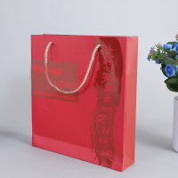 Özel yapılmış kağıt torbalar biyolojik olarak parçalanabilir çevre dostu geri dönüştürülebilir Çin yeşil çay kırmızı renkli serigrafi premium kağıt torbalar