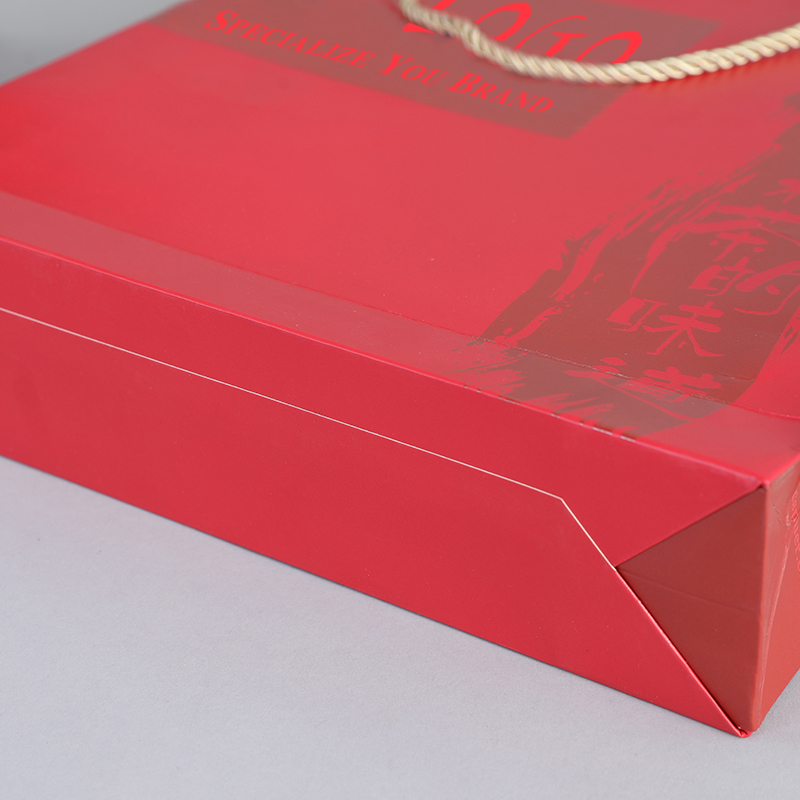 Özel yapılmış kağıt torbalar biyolojik olarak parçalanabilir çevre dostu geri dönüştürülebilir Çin yeşil çay kırmızı renkli serigrafi premium kağıt torbalar