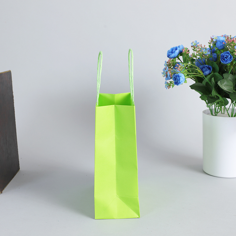 Sac en papier recyclé votre propre logo personnalisé imprimé torsadé sos supplément médecine pharmacie sac en papier kraft nourriture à emporter