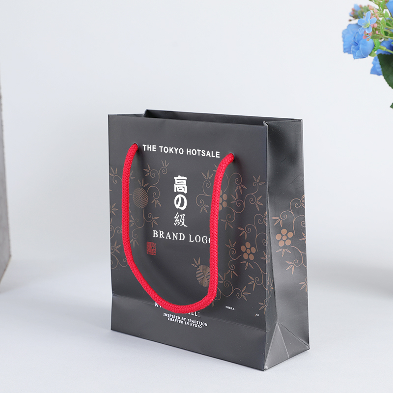 Японский складной черный шоппинг, отправка ювелирных изделий, упаковка, крафт-бумажные пакеты с вашим логотипом