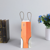 Restoran yağlı körüklü kahve bento unlu mamuller pizza turta paket servisi olan restoran kağıt taşıma torbaları