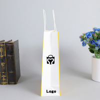 Artisanat de luxe à fond plat en papier kraft sac de transport sacs de shopping pour vêtements oreiller d'air à emporter