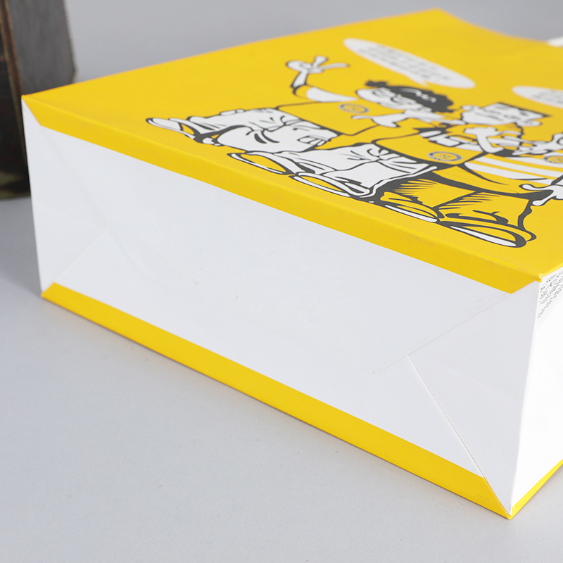 Artisanat de luxe à fond plat en papier kraft sac de transport sacs de shopping pour vêtements oreiller d'air à emporter