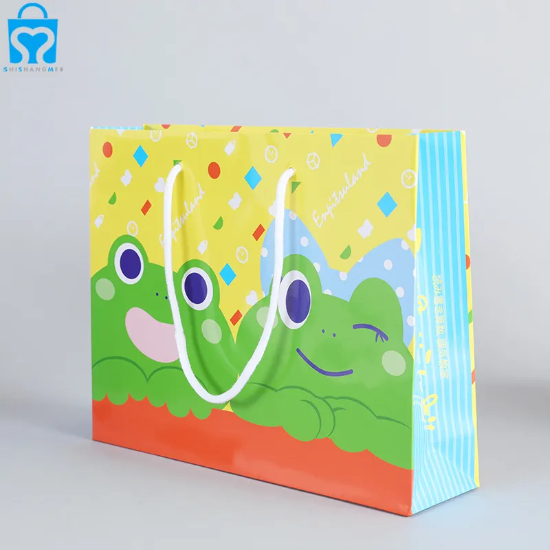 Logo imprimé biodégradable boutique européenne cadeau de détail vêtement shopping sac en papier avec poignée