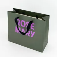 Emballage de sacs en papier pour vêtements