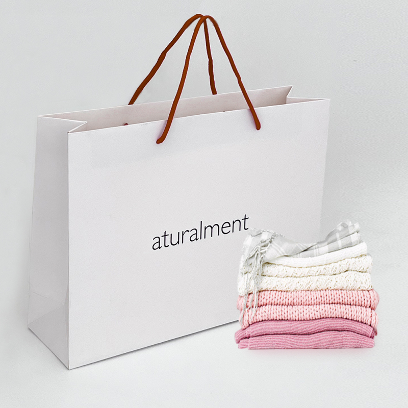 Borsa per la spesa in carta per vestiti personalizzata