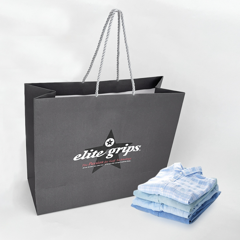 Imballaggio di vestiti Sacchetti di carta per la spesa