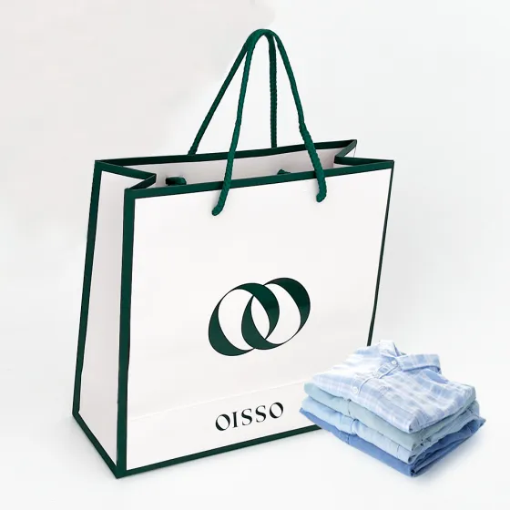 Sacs à vêtements en papier