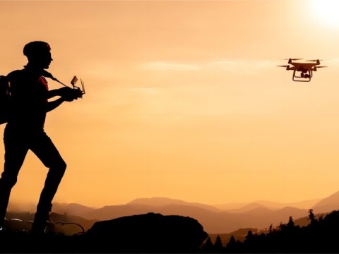 أحدثت شعبية الطائرات بدون طيار تغييرات كبيرة في المجتمع