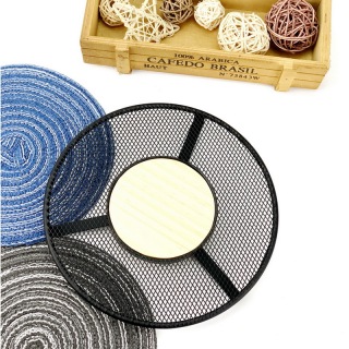 Heat Resistant Table Steel Trivet With Feet