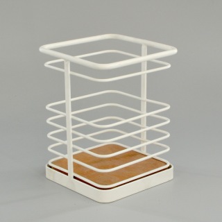 Pemegang Garpu Dengan Dasar Kayu Untuk Dapur