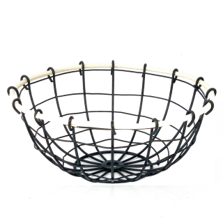 Cesta grande redonda de metal con ratán
