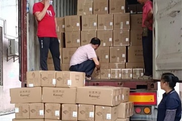 Ma konténereket rakunk be az ügyfél igényei szerint | Fer Ház