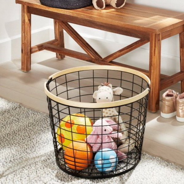 The Relationship Between Summer Vacation and Home Storage