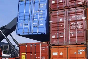 Supervision et chargement des conteneurs
