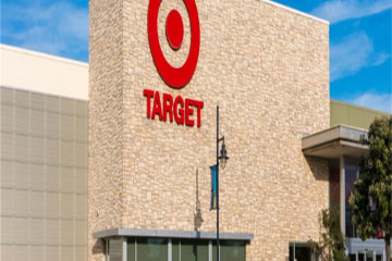 Target is waging a price war, with 5,000 items jumping in and dropping prices! Fer House
