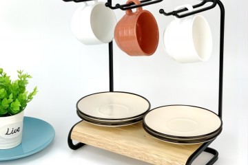 A vas kávésb?gretartó m?vészete és hasznossága