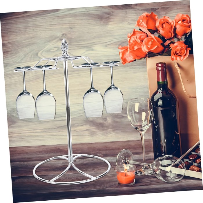 When Iron Art Meets Wine Glasses: Constructing the Poetics of Space Beyond Storage