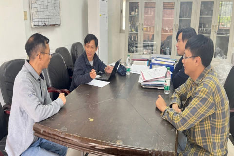 テストライト GROUPの年次工場監査は終了しましたか？粉体塗装ワイヤーフルーツバスケットの品質管理が権威あるレビューを受けています！