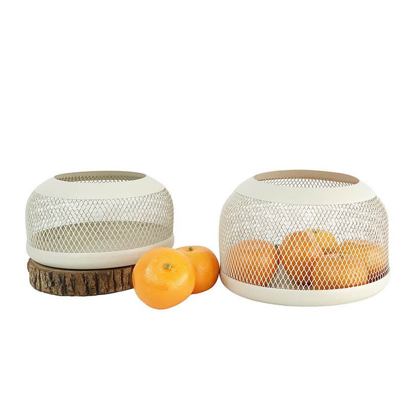 Farmhouse Metal Fruit Basket with Solid Base – 2 Sizes