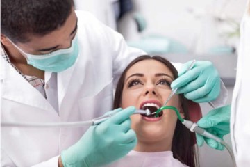 Những lưu ý sau khi làm hàm giả tháo lắp