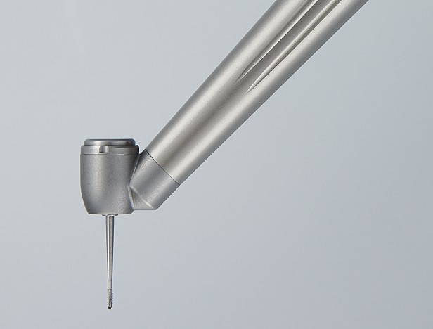 Dentist how to choose a good surgical dental handpiece for tooth extraction?