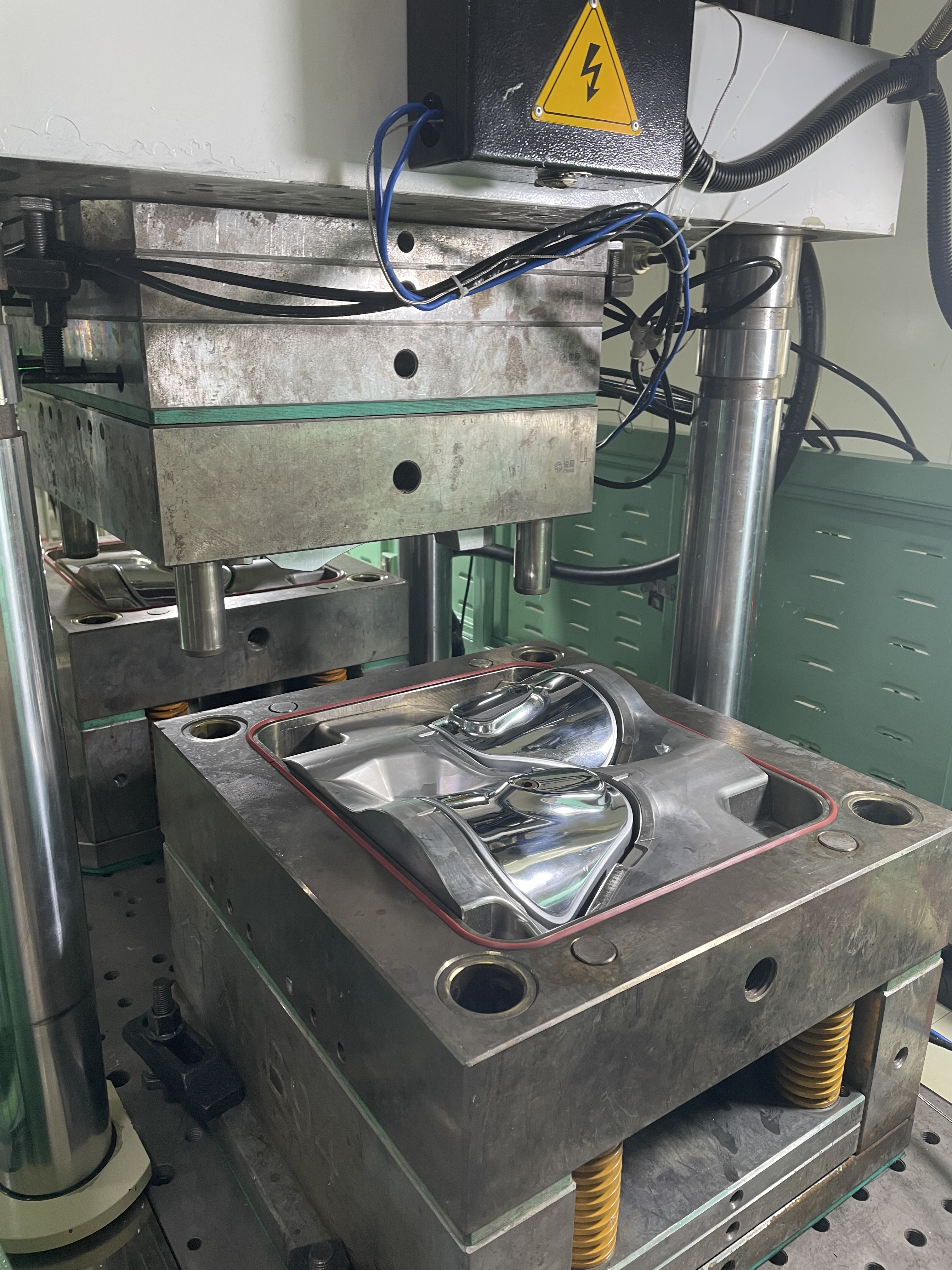 LSR injection mould