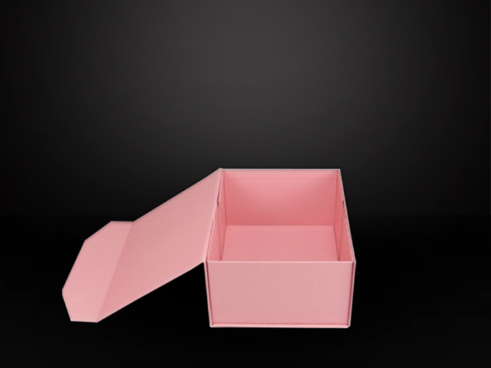 Elegant and Versatile Kraft Paper Folding Gift Box