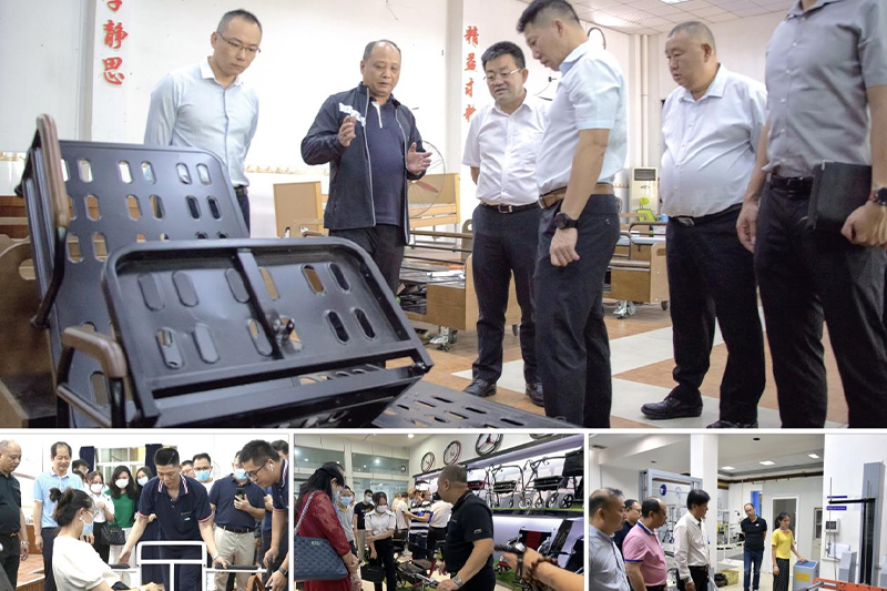 Cliente que visita la fábrica