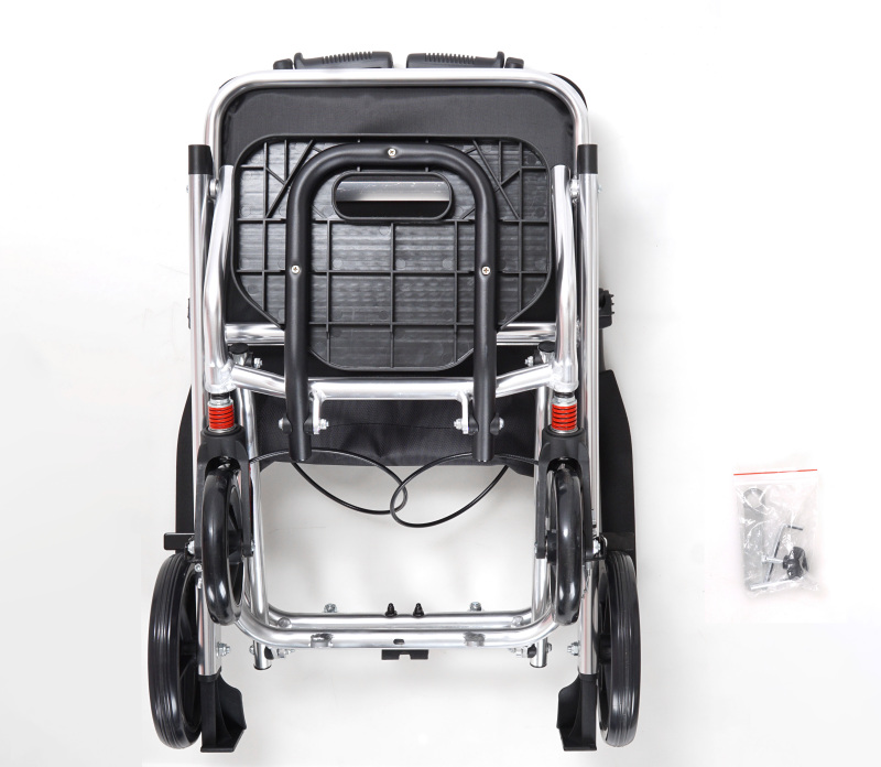 Fauteuil roulant de transport léger facile à transporter pour adultes ou enfants