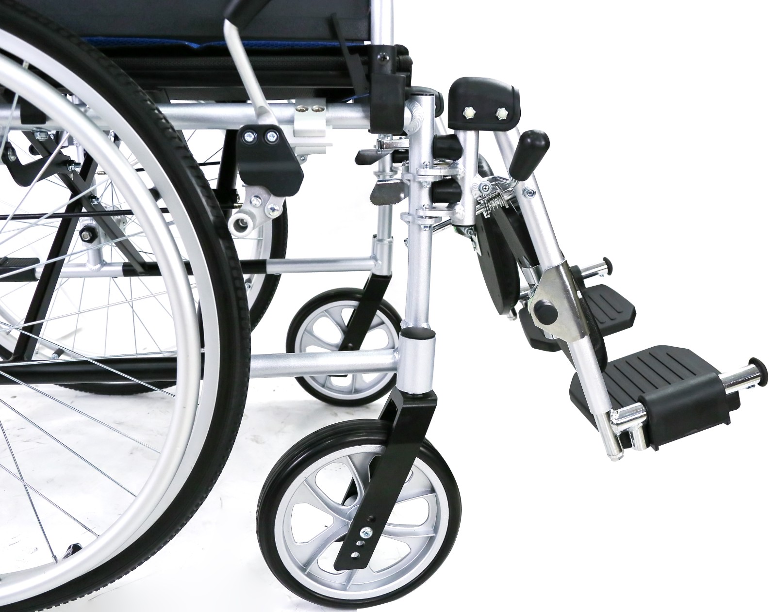 Light-weight Aluminum Functional Wheelchair with 22' solid rear wheel