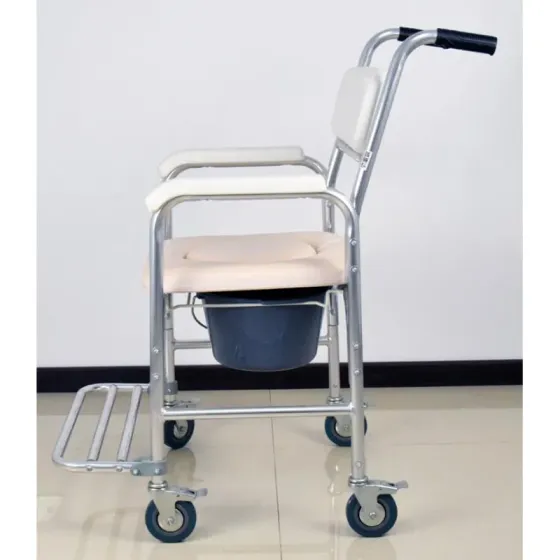 A estrutura da cadeira de rodas cômoda é estável e durável?